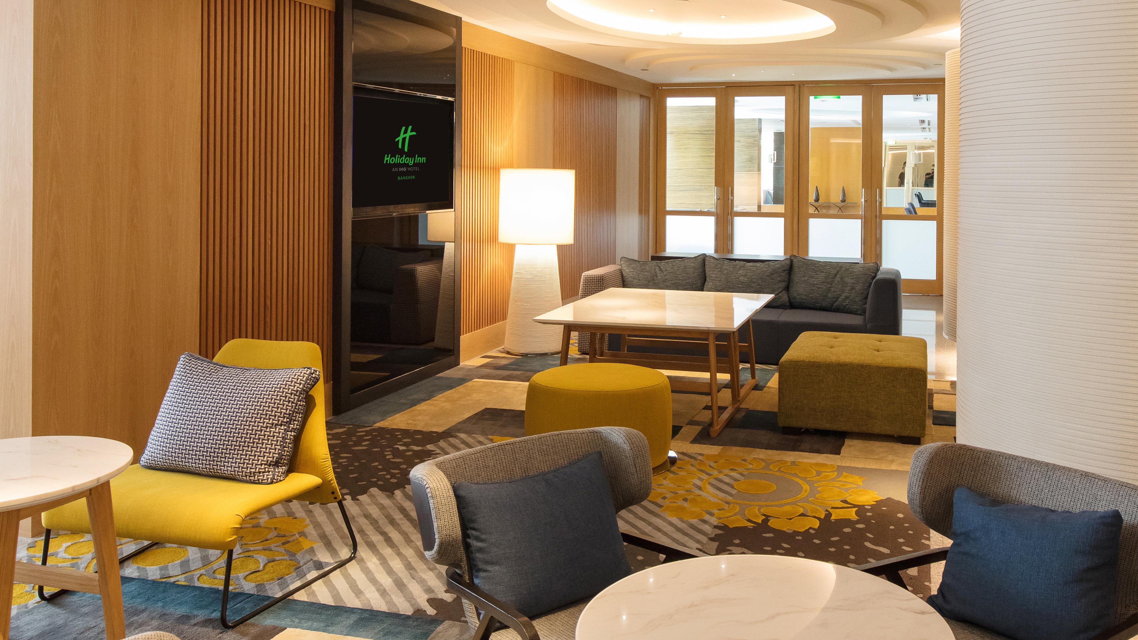 Holiday Inn Bangkok, An Ihg Hotel Экстерьер фото