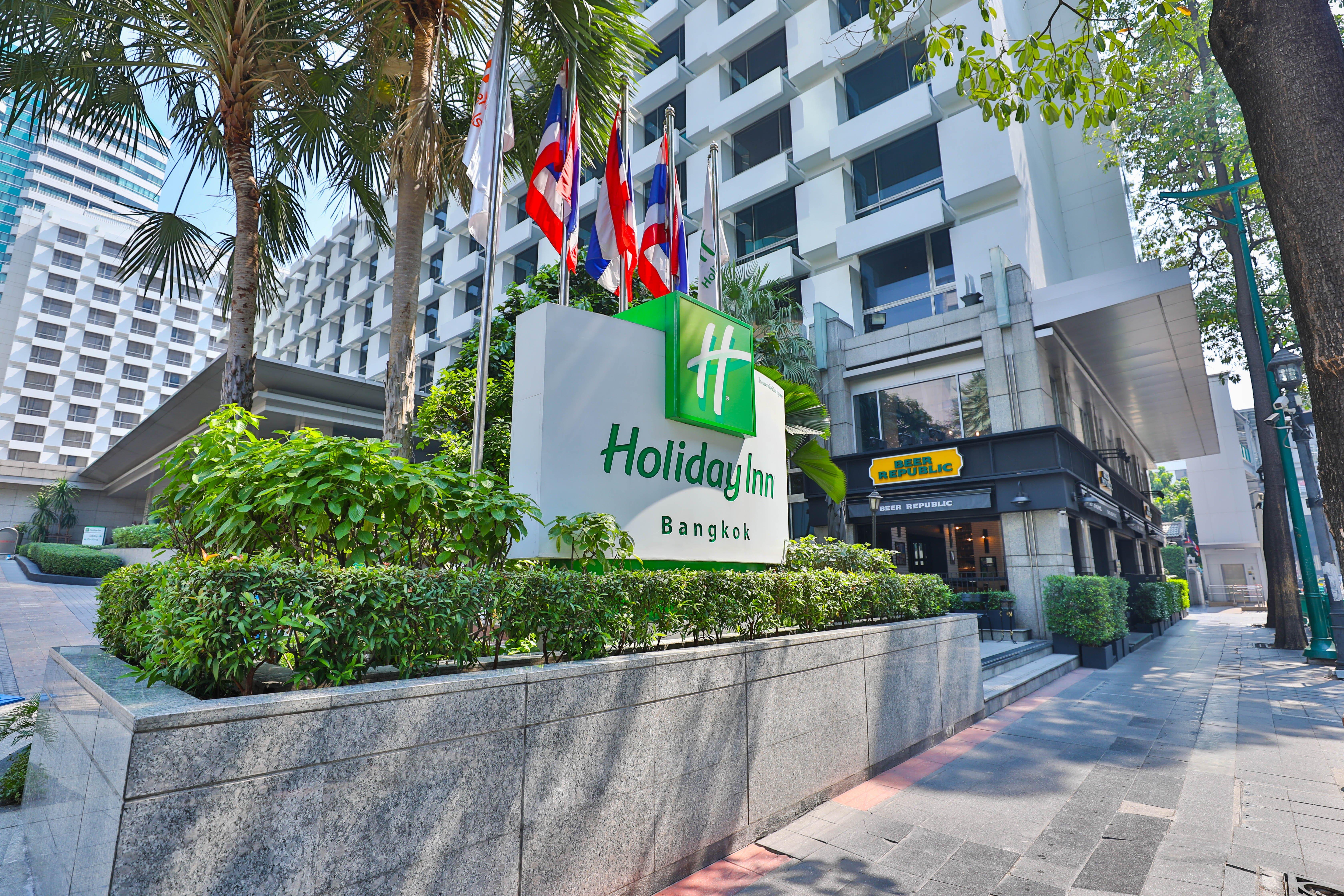 Holiday Inn Bangkok, An Ihg Hotel Экстерьер фото